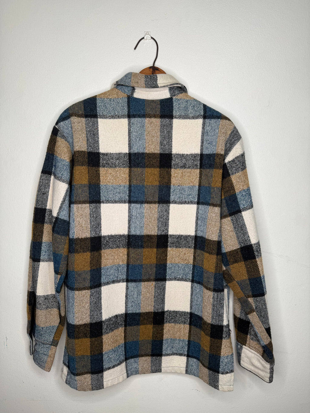 PLAID WOOLEN JACKET