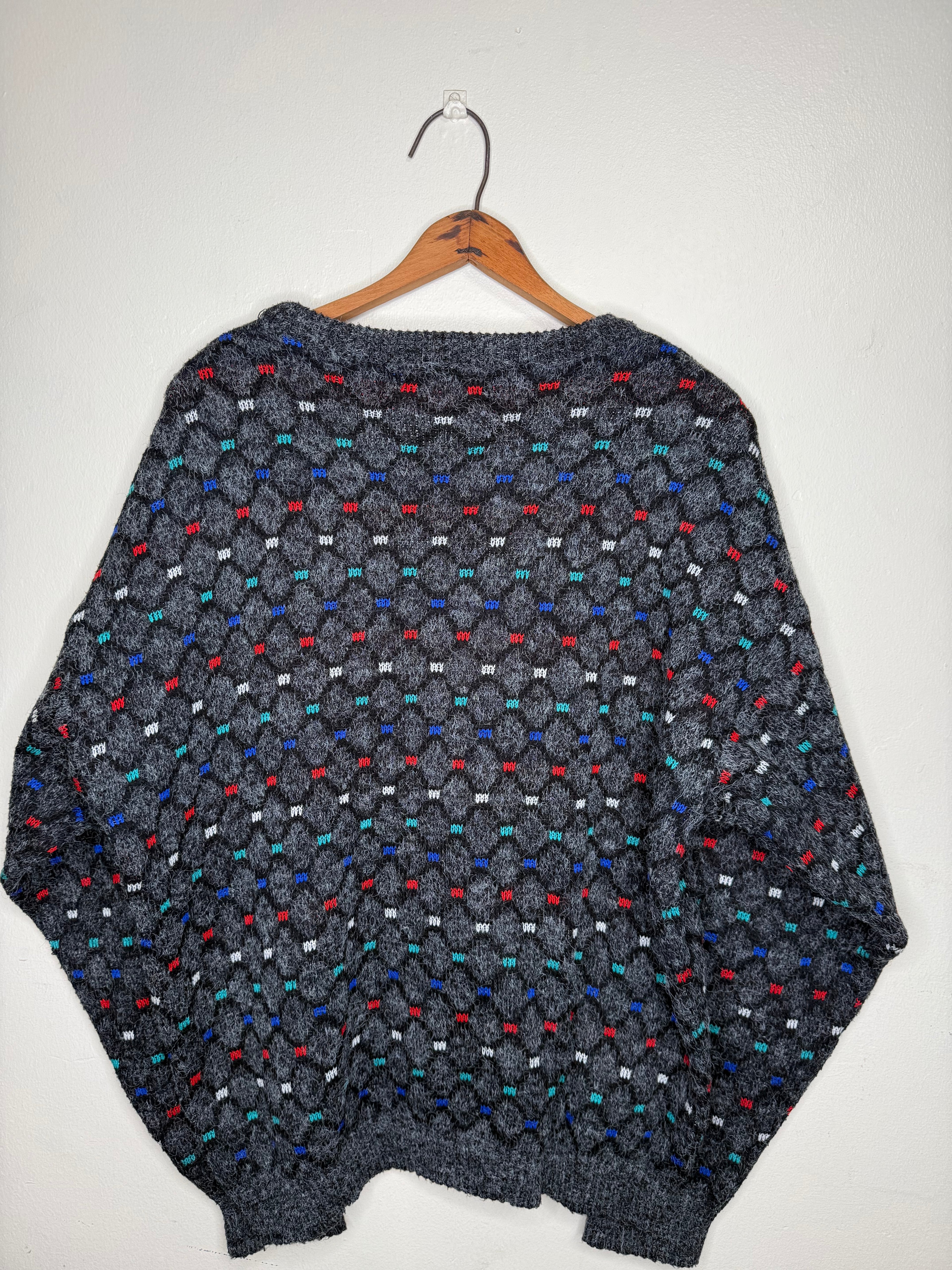 GEOMETRIC HEAVYWEIGHT SWEATER