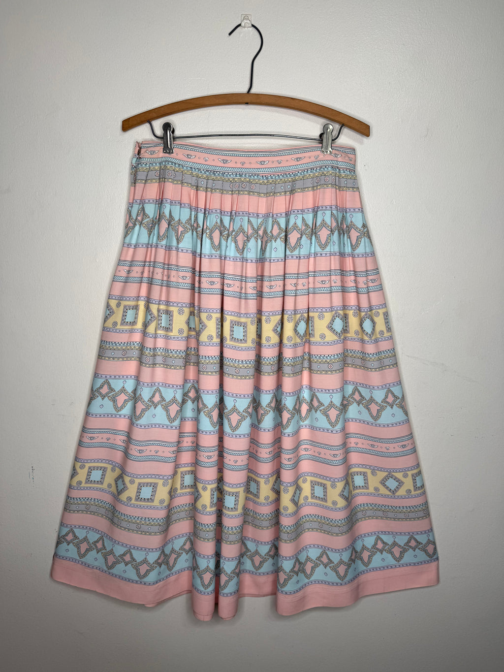 PINK PASTEL VINTAGE PATTERNED MIDI SKIRT