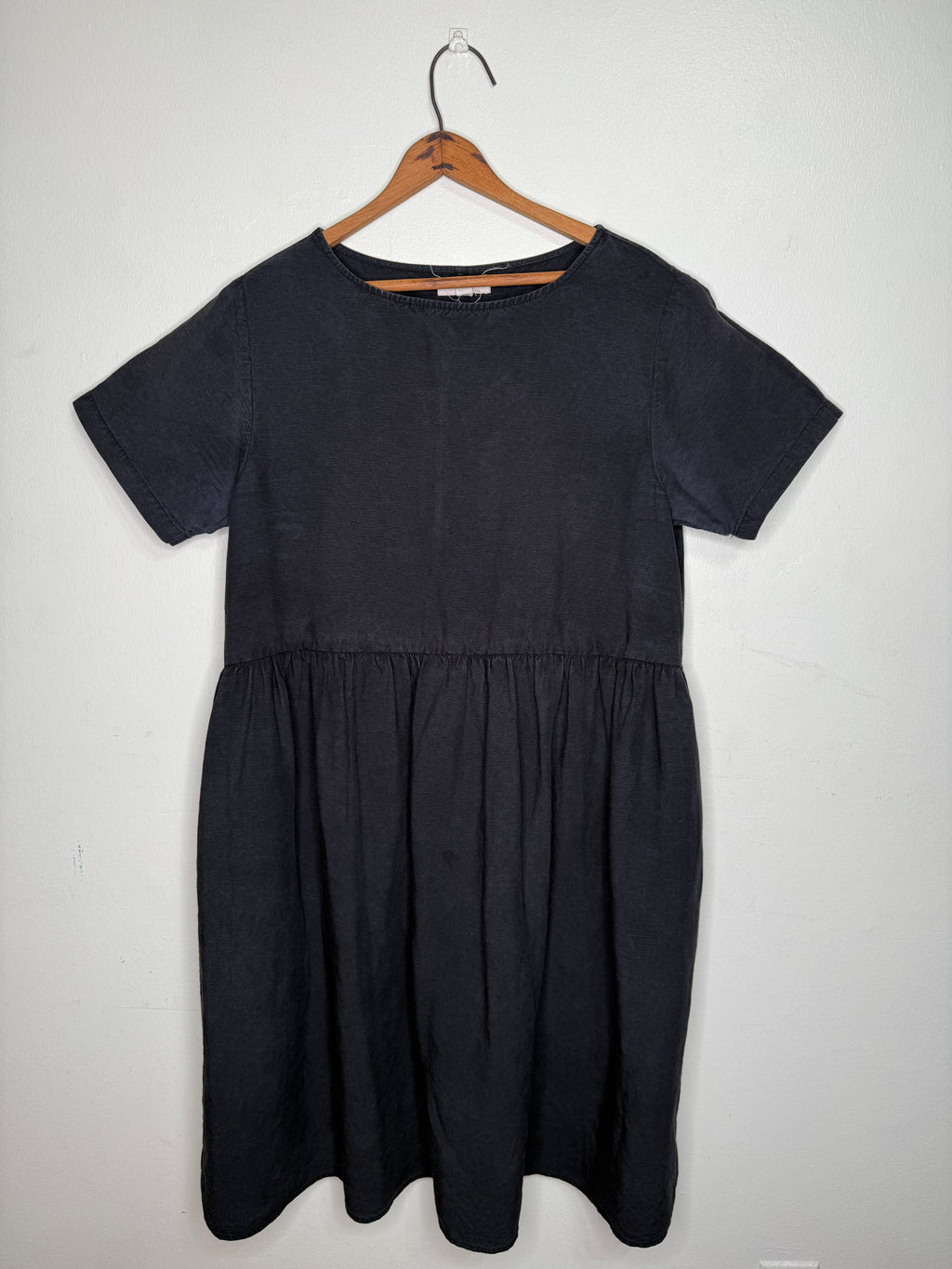 LINEN DRESS