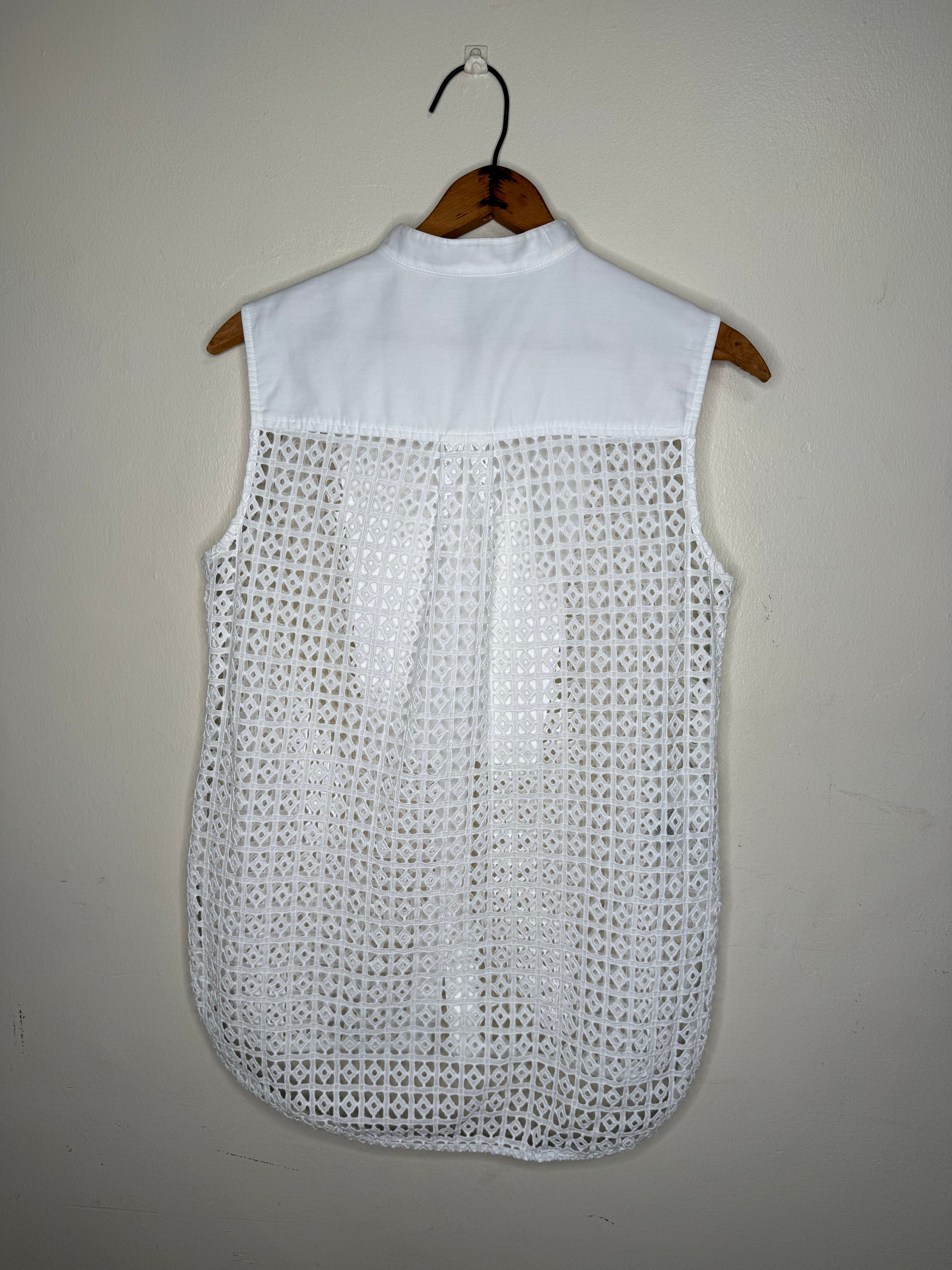 WHITE SLEEVELESS EYELET TOP